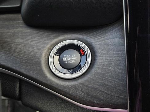 New 2025 Jeep Grand Cherokee Limited AWD/4WD image 11
