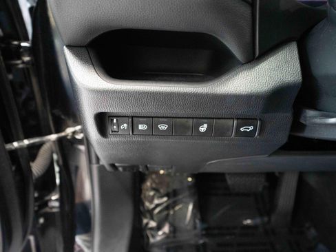 Used 2023 Toyota RAV4 XLE Premium AWD/4WD image 11