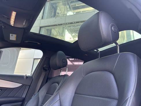 Used 2022 Mercedes-Benz GLC 300 GLC 300 image 48