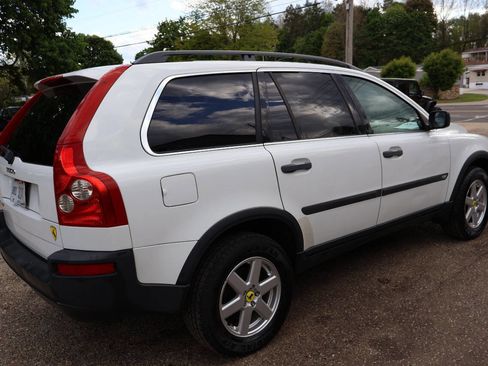 Used 2005 Volvo XC90 2.5T FWD image 9