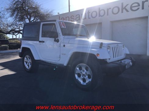 Used 2014 Jeep Wrangler Sahara w/ Connectivity Group image 2