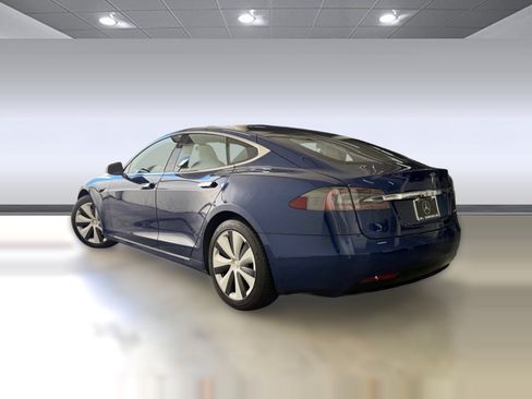 Used 2020 Tesla Model S Long Range AWD/4WD image 3