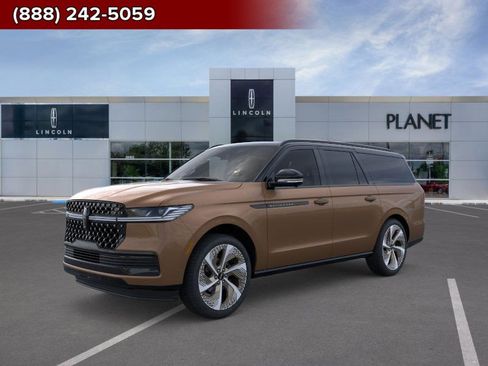 New 2025 Lincoln Navigator L Black Label w/ Black Label Special Edition image 1