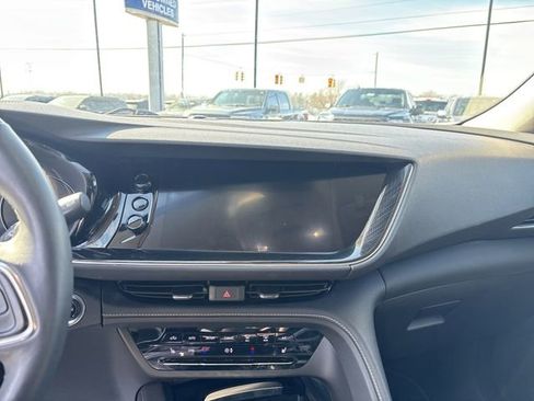 Used 2021 Buick Envision Preferred image 29