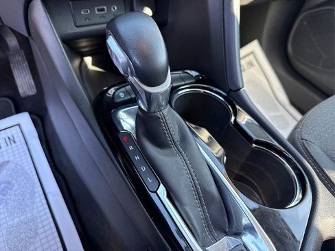 Used 2023 Buick Encore GX Select w/ Sport Touring Package image 30