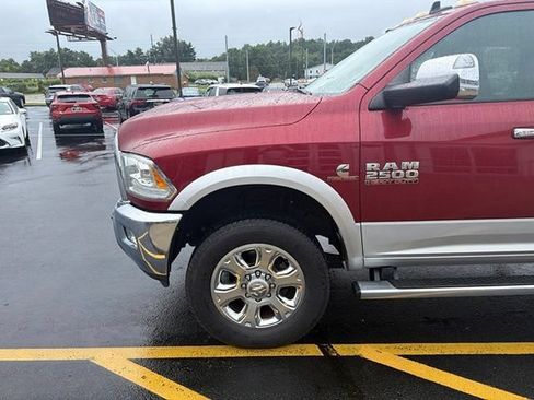 Used 2015 RAM 2500 Laramie AWD/4WD image 7