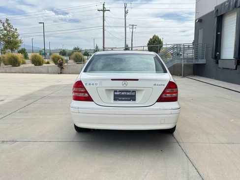 Used 2003 Mercedes-Benz C 240 4MATIC Sedan image 4