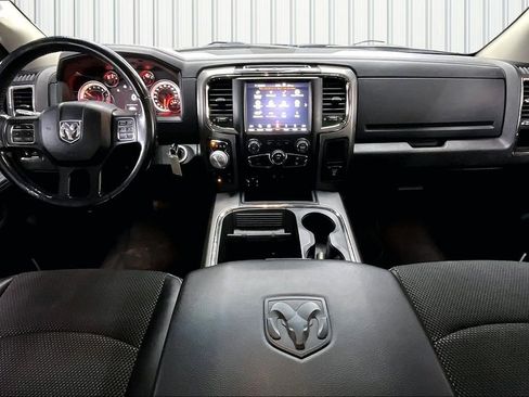 Used 2018 RAM 1500 Sport image 8