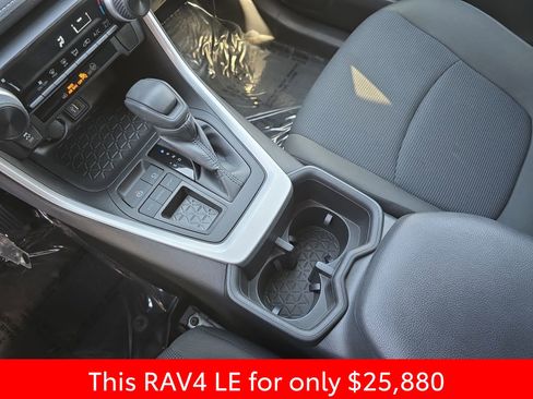 Used 2023 Toyota RAV4 LE image 29