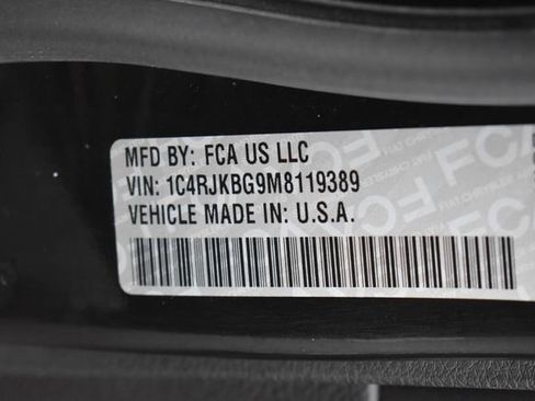 Used 2021 Jeep Grand Cherokee L Limited image 44