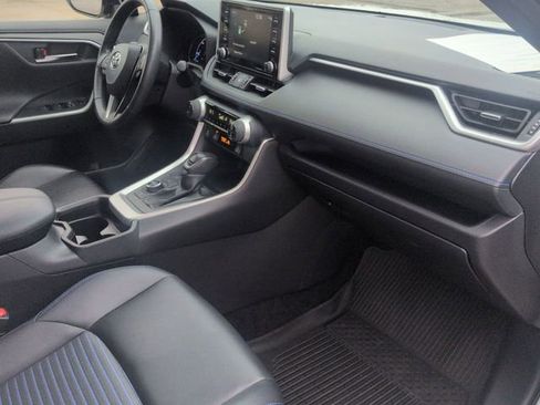 Certified 2020 Toyota RAV4 XSE image 30