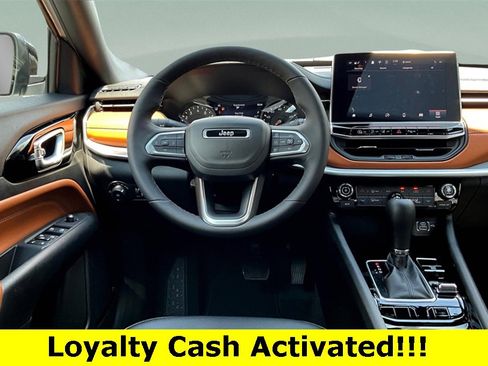 New 2025 Jeep Compass Limited image 7