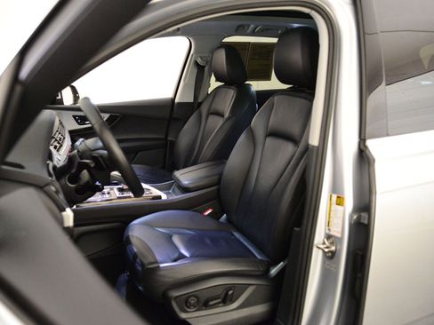 Used 2019 Audi Q7 2.0T Premium w/ Convenience Package image 4