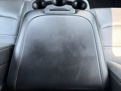 Used 2024 RAM 3500 Tradesman w/ Chrome Appearance Group AWD/4WD image 38