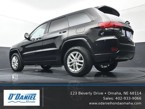 Used 2018 Jeep Grand Cherokee Altitude AWD/4WD image 22