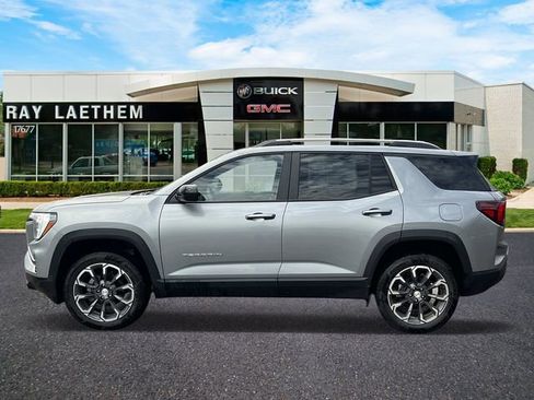 New 2026 GMC Terrain Elevation w/ Elevation Premium Package image 2