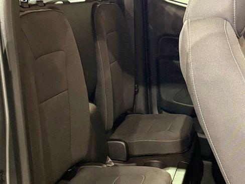 Used 2021 Chevrolet Colorado LT w/ Safety Package image 48