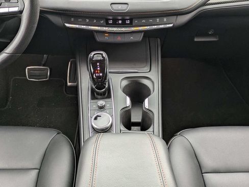 Used 2023 Cadillac XT4 Sport FWD image 20