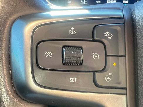 Used 2022 Chevrolet Tahoe Z71 w/ Luxury Package image 10