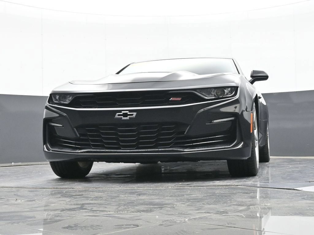Used 2019 Chevrolet Camaro SS RWD image 40