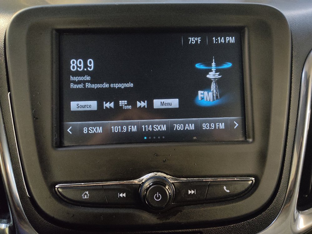 Used 2018 Chevrolet Equinox LT FWD image 25
