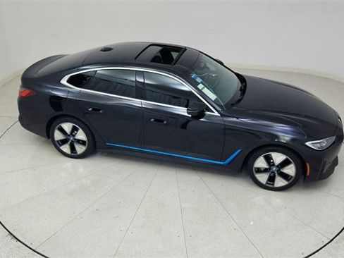 Used 2023 BMW i4 eDrive35 image 76