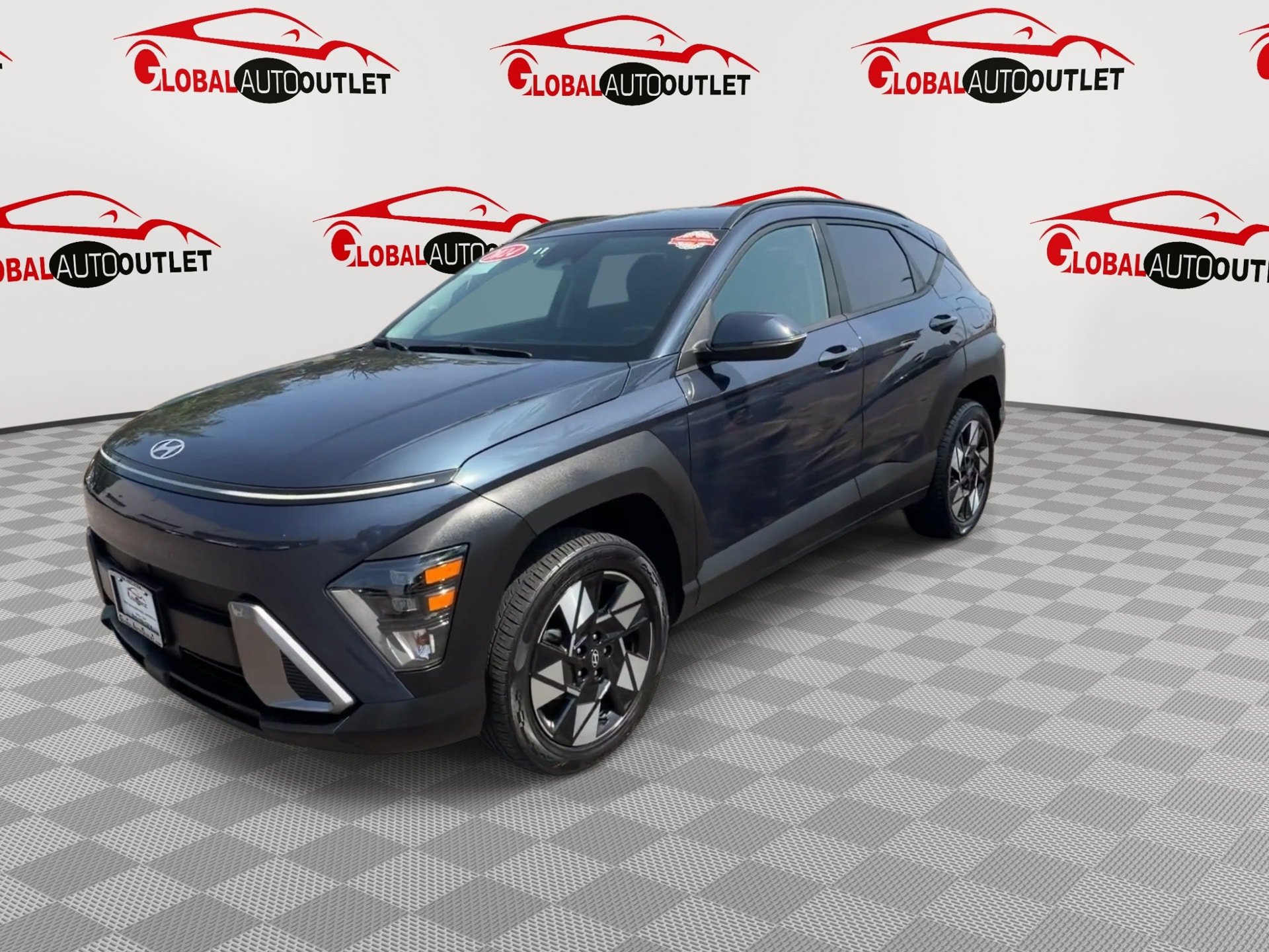 Used 2024 Hyundai Kona SEL AWD/4WD image 4