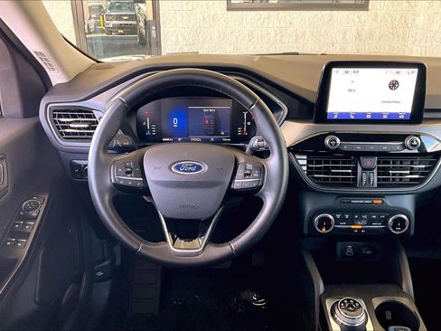 Certified 2024 Ford Escape Active image 6
