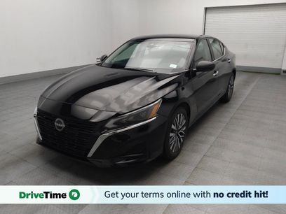 Used 2024 Nissan Altima 2.5 SV