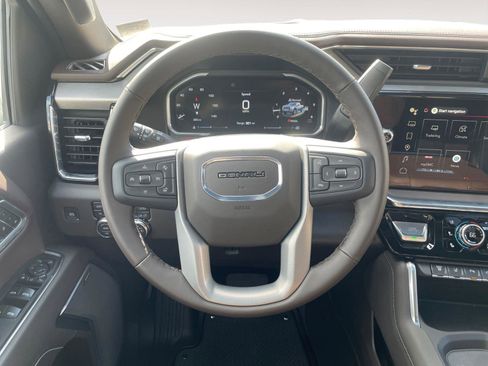 New 2026 GMC Sierra 2500 Denali w/ Denali Reserve Package image 12