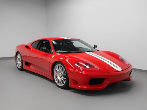 Used 2004 Ferrari 360 Challenge Stradale RWD image 4