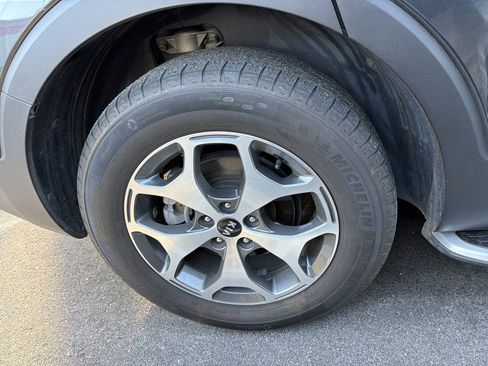 Used 2021 Kia Telluride EX image 14