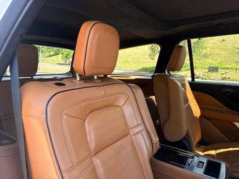 Certified 2023 Lincoln Aviator Black Label w/ Dynamic Handling Package AWD/4WD image 25