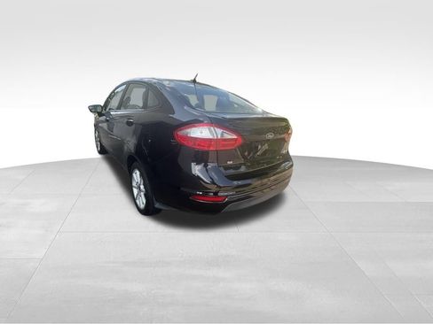 Used 2019 Ford Fiesta SE w/ Equipment Group 201A FWD image 4