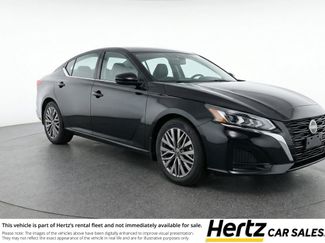 Used 2025 Nissan Altima 2.5 SV video 1