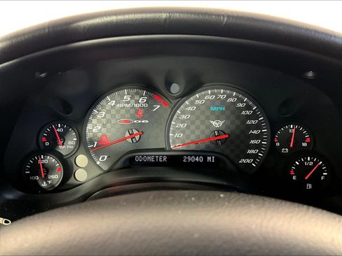 Used 2004 Chevrolet Corvette Z06 w/ Memory Package RWD image 13