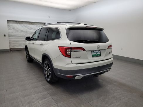 Used 2019 Honda Pilot Touring image 5