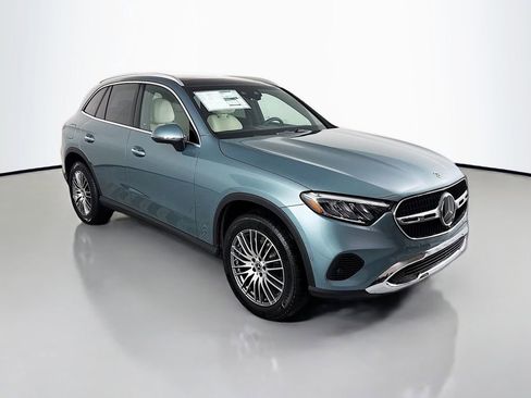 Used 2026 Mercedes-Benz GLC 300 4MATIC image 7