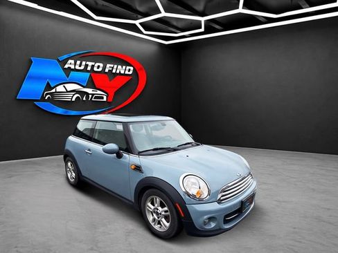 Used 2013 MINI Cooper Hardtop FWD image 2