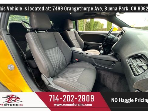 Used 2018 Dodge Challenger SXT image 22