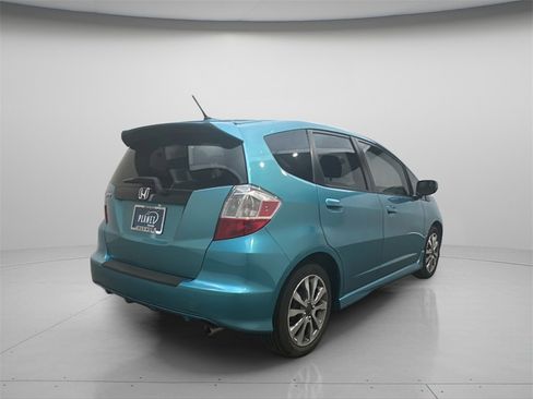 Used 2013 Honda Fit Sport image 6
