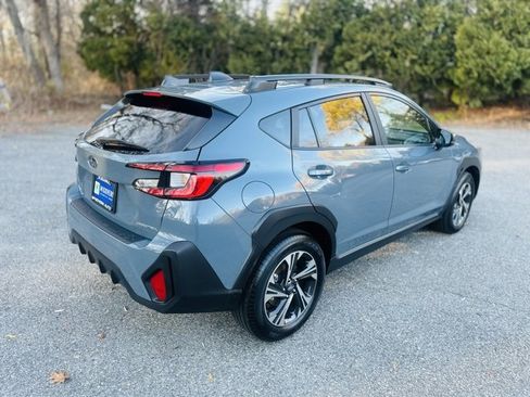 Used 2025 Subaru Crosstrek 2.0i Premium image 6