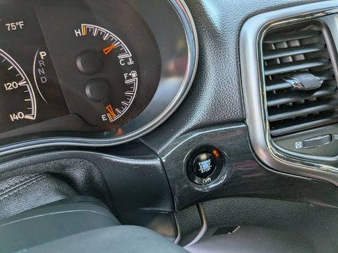 Used 2018 Jeep Grand Cherokee Altitude AWD/4WD image 45