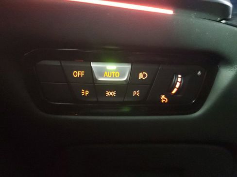 Used 2021 BMW M4 Coupe w/ Parking Assistance Package image 29