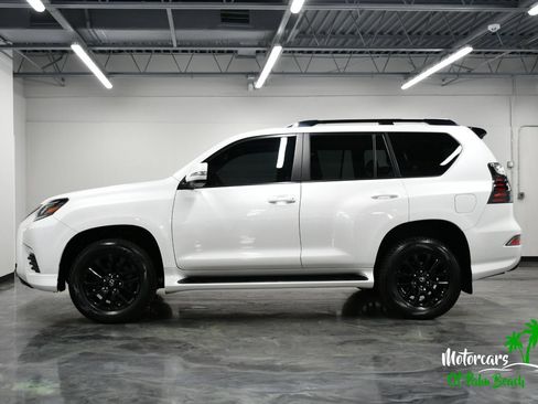 Used 2023 Lexus GX 460 w/ Black Line Special Edition AWD/4WD image 2