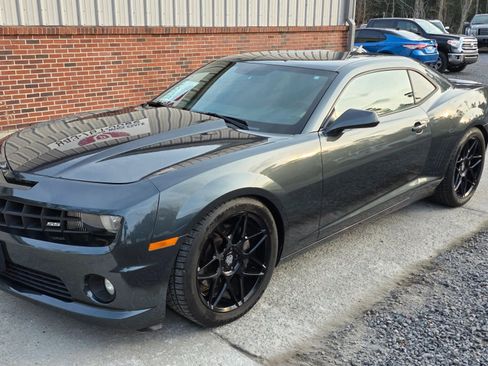Used 2013 Chevrolet Camaro SS image 1