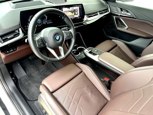 Certified 2025 BMW X1 xDrive28i image 13