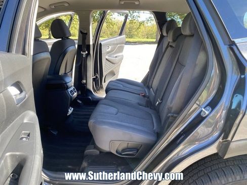 Used 2021 Hyundai Santa Fe SE image 32