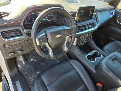 Used 2024 Chevrolet Suburban LT image 10
