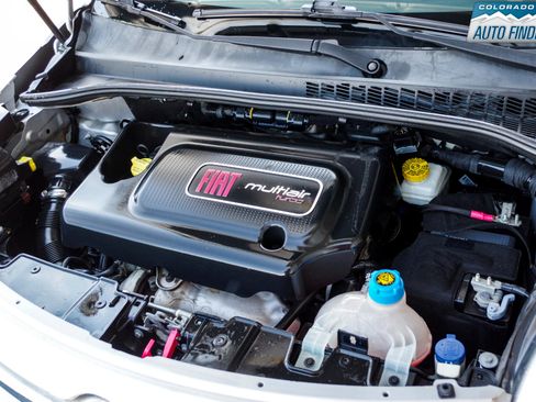 Used 2015 FIAT 500L Lounge image 23